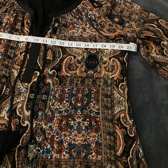 FULL OUTFIT -- Bohemian Blouse and Pants Set with Earrings - Picture 11 of 15